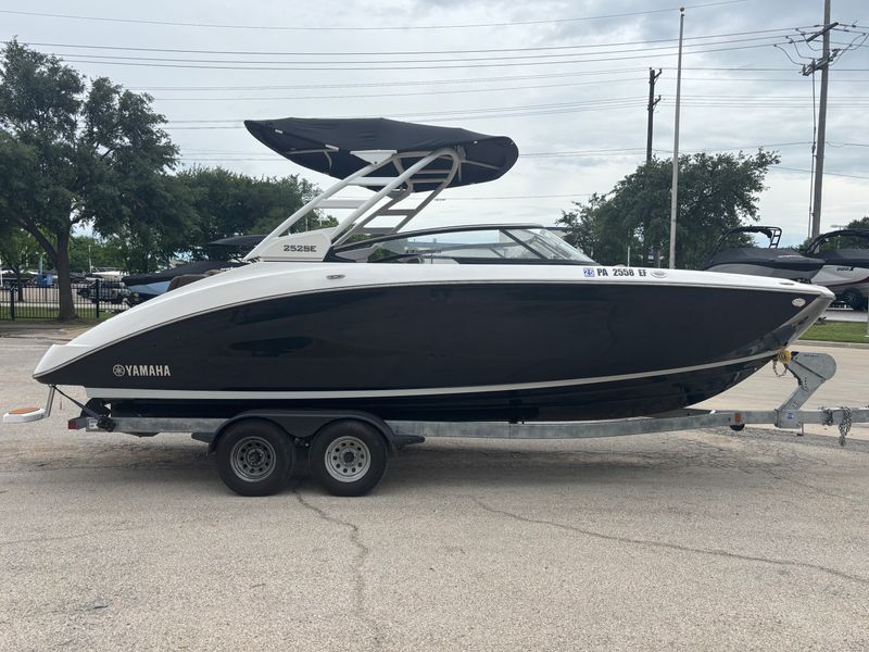 Boat Image 5