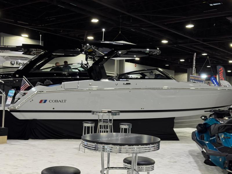 2026 Cobalt R31 Surf