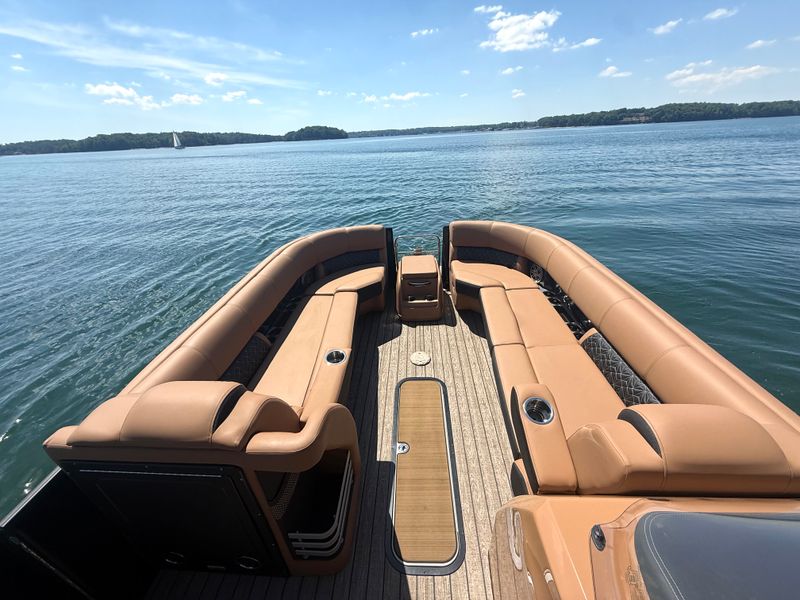 Boat Image 16