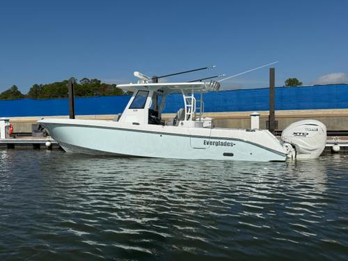 2026 Everglades 335 CC