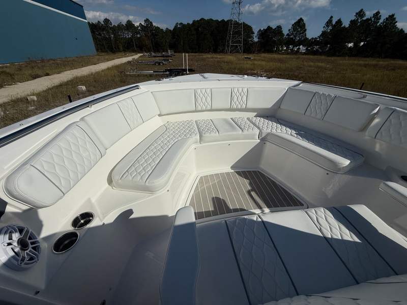 Boat Image 15