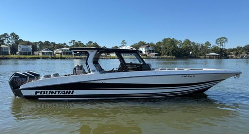 2023 Fountain 38 SCX