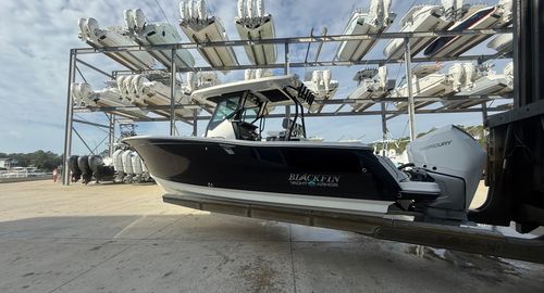 2022 Blackfin 272 CC