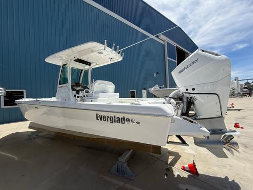 2026 Everglades 253 CC