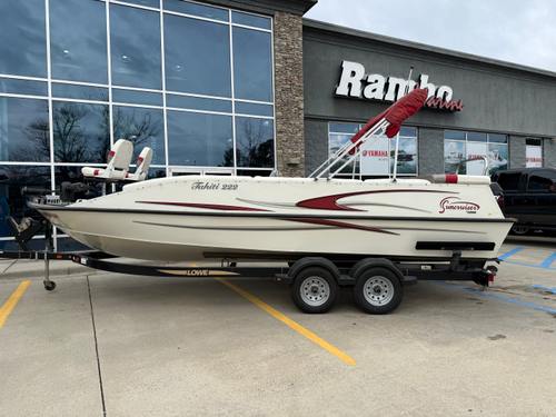 2005 Lowe 222 Tahiti Suncruiser