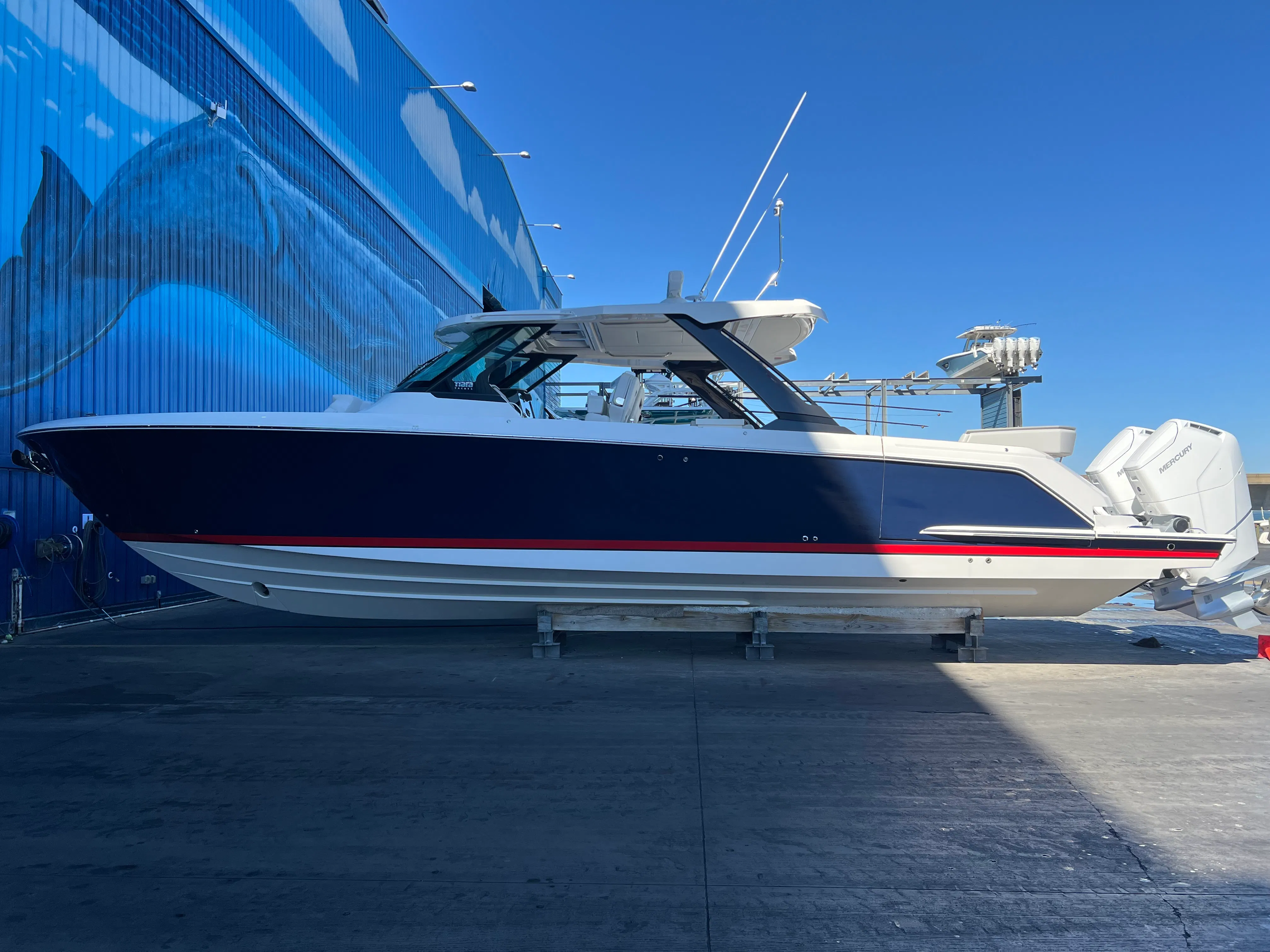 2026 Tiara Yachts 43 LS