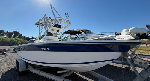 2001 Angler 2200 Grand Bay