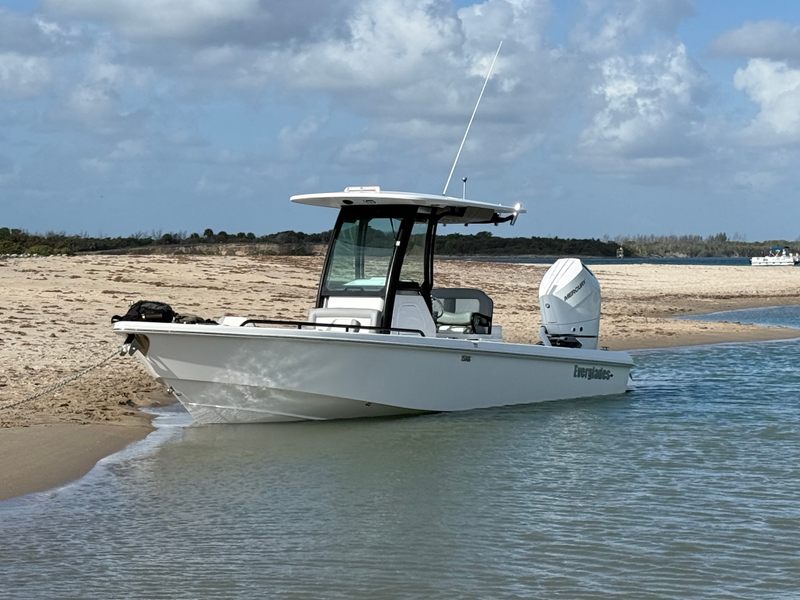 2026 Everglades 253 CC