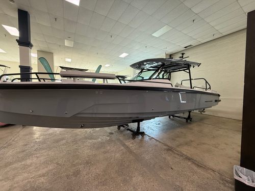 2026 Axopar 29 Sun Top