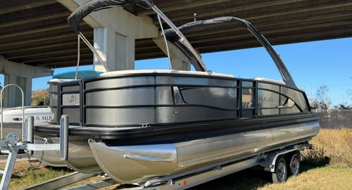 2026 Barletta Lusso L25UA