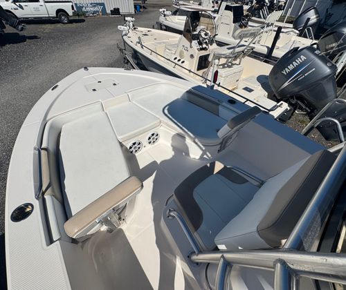 Boat Image 10