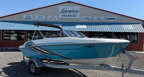 2023 Bayliner Bowrider VR4 Outboard