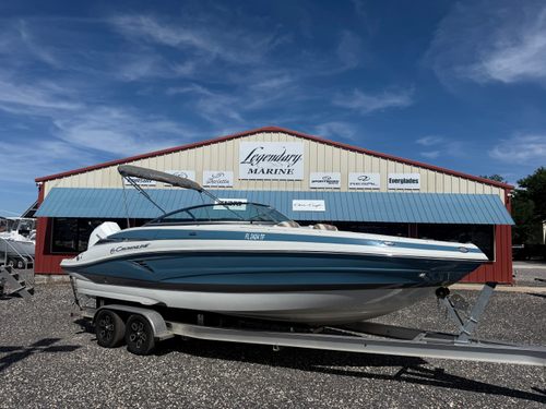 2022 Crownline 260 XSS