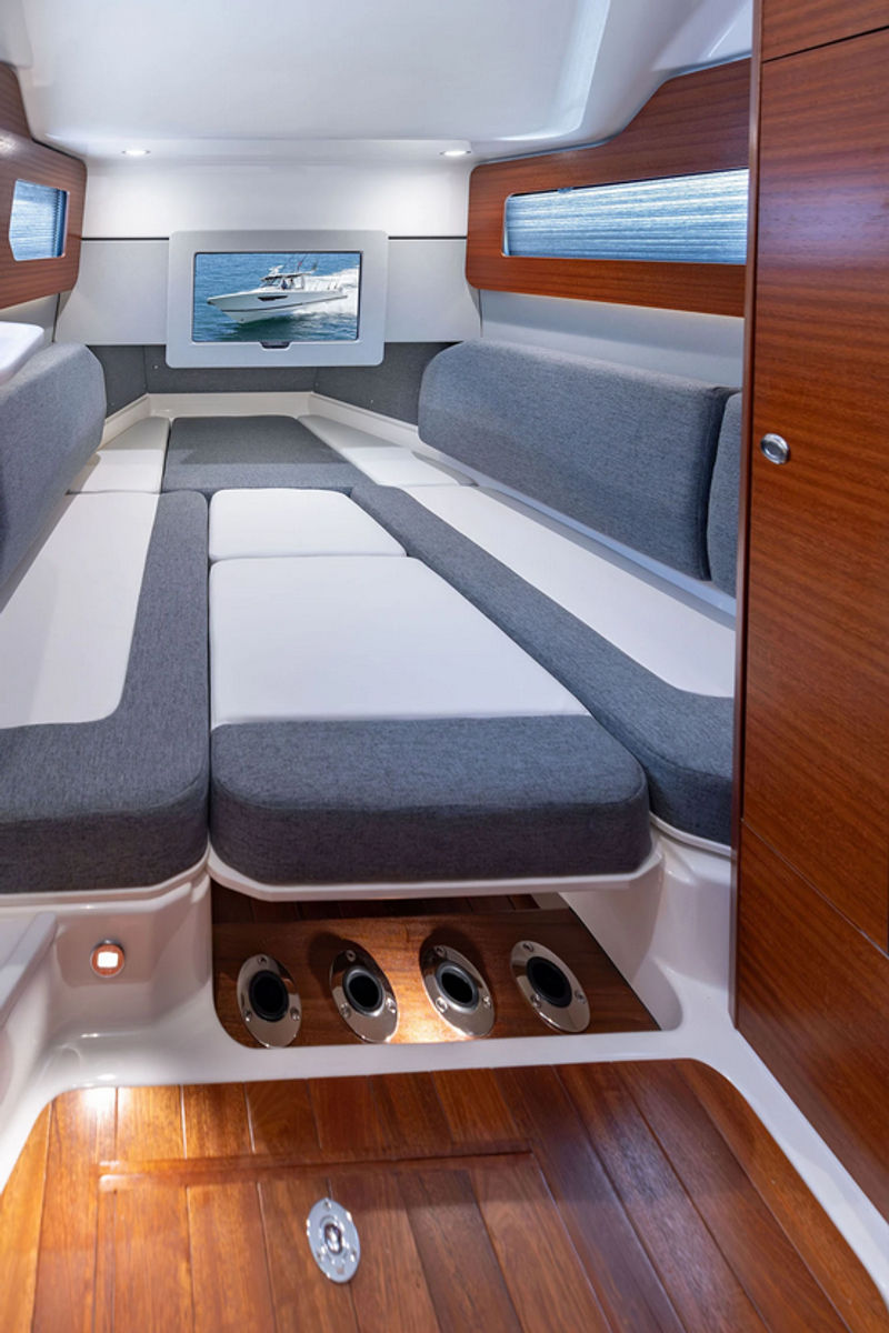 Boat Image 8