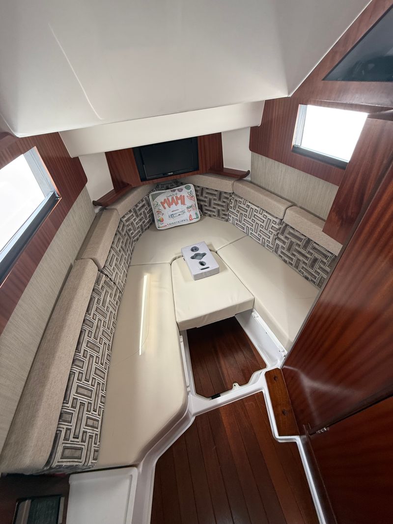 Boat Image 11