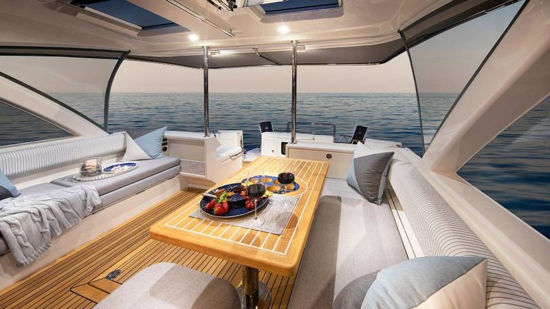 Boat Image 12