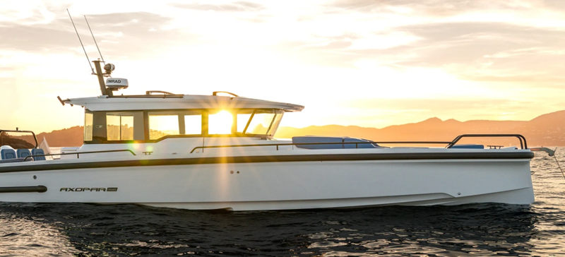 2026 Axopar 37 XC Cross Cabin