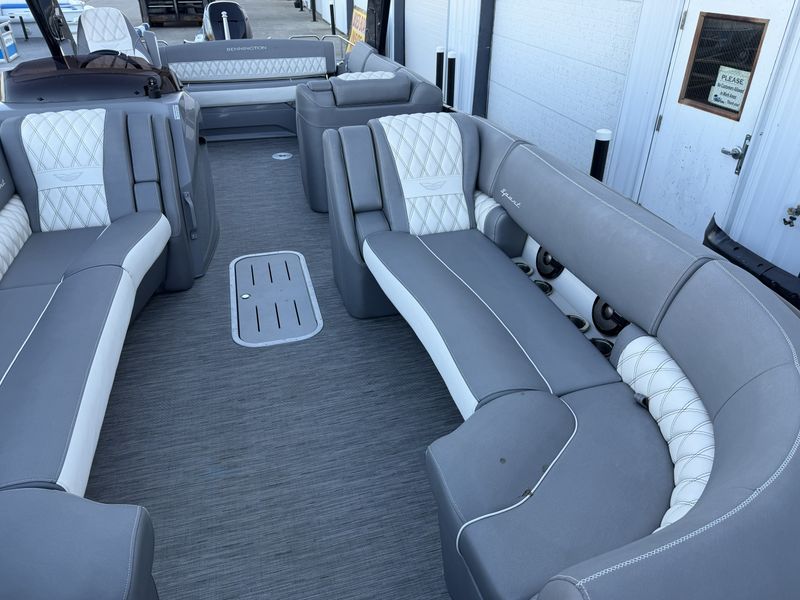 Boat Image 7