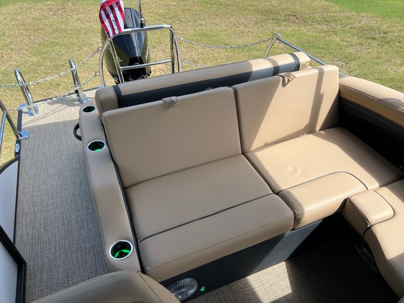 Boat Image 24