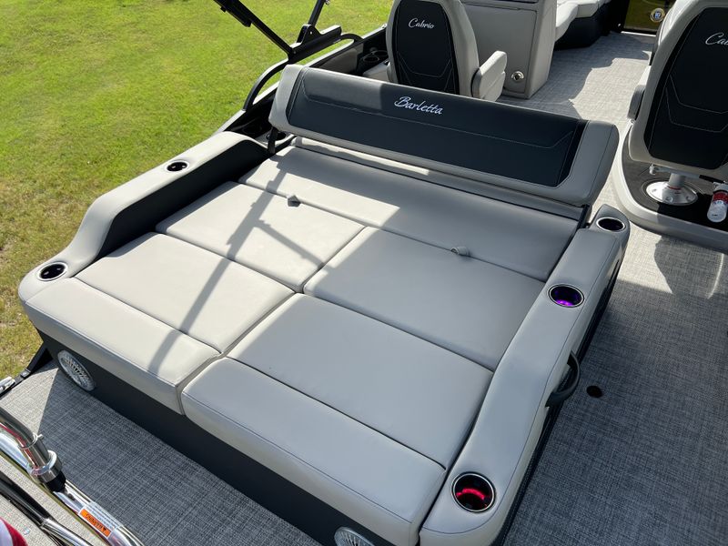 Boat Image 19