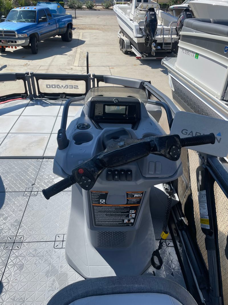 Boat Image 13