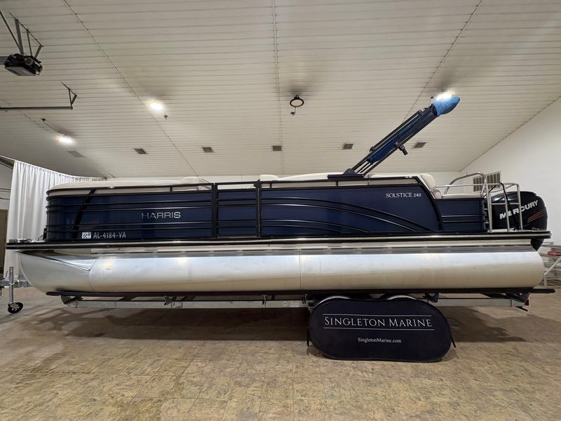 2017 Harris Solstice 240