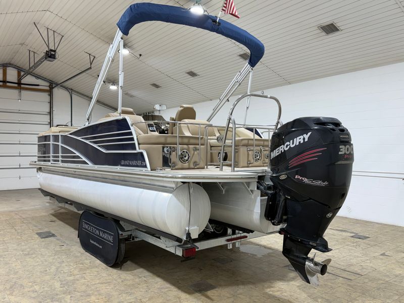 Boat Image 7