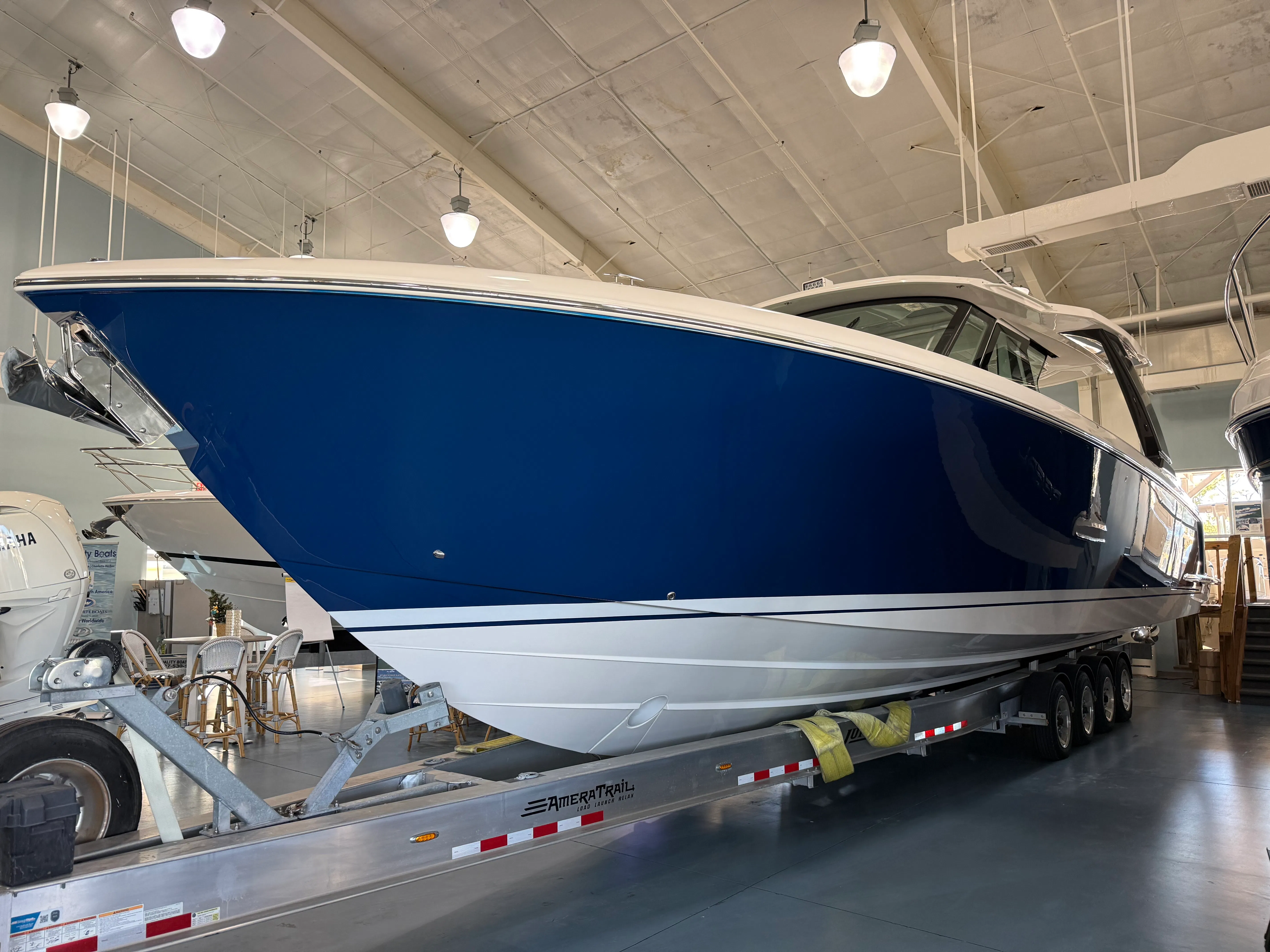 2026 Tiara Yachts 48 LS