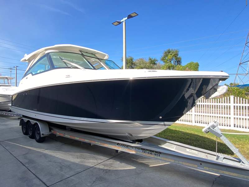 2026 Tiara Yachts 34 LX