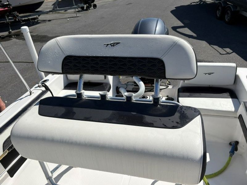 Boat Image 12