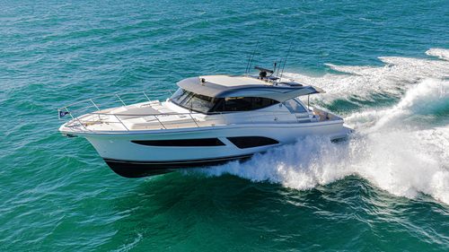 2026 Riviera 465 SUV