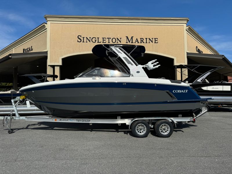 2025 Cobalt R6 Surf